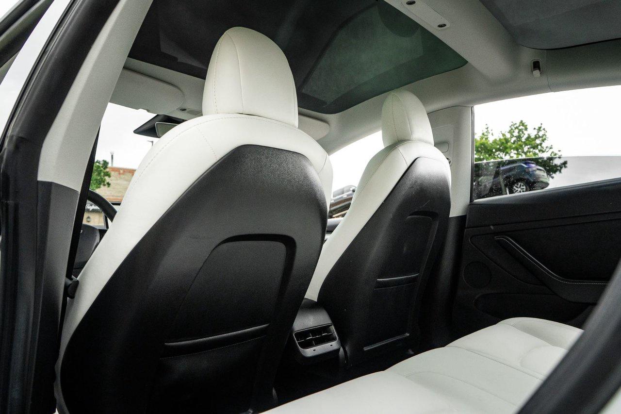 2022 Tesla Model 3 Base RWD Photo