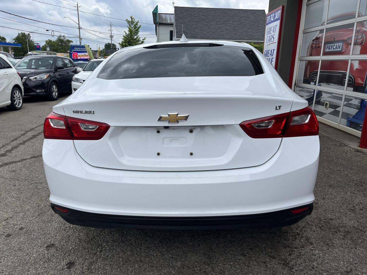 2016 Chevrolet Malibu LT Photo