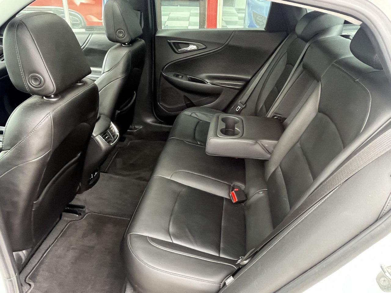 2016 Chevrolet Malibu LT Photo