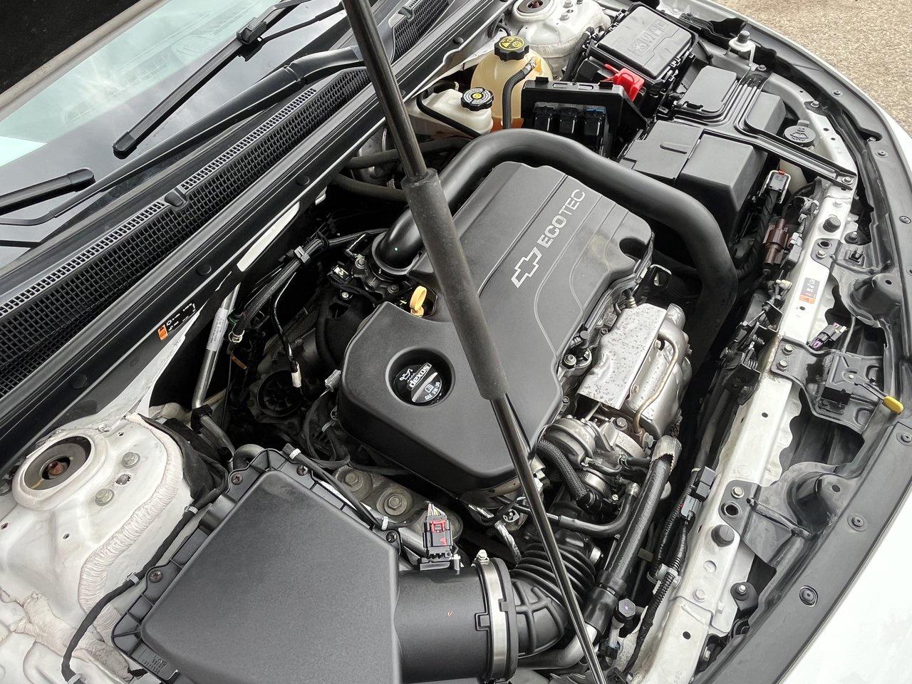 2016 Chevrolet Malibu LT Photo