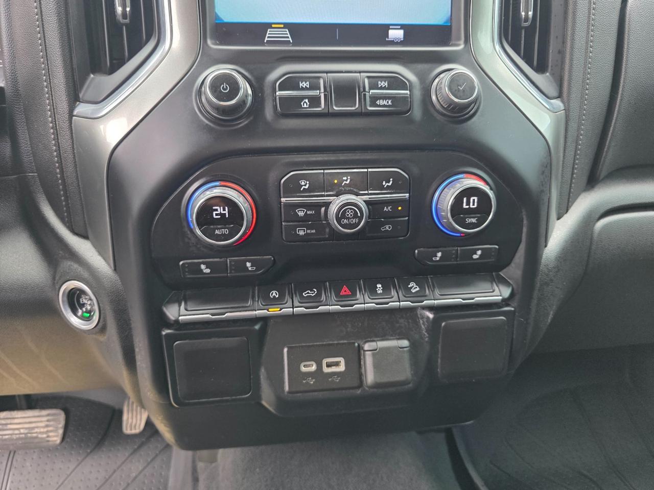 2022 Chevrolet Silverado 1500 Limited LT Photo