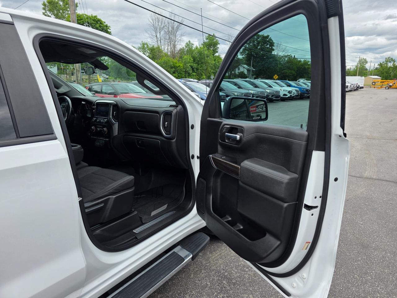 2022 Chevrolet Silverado 1500 Limited LT Photo