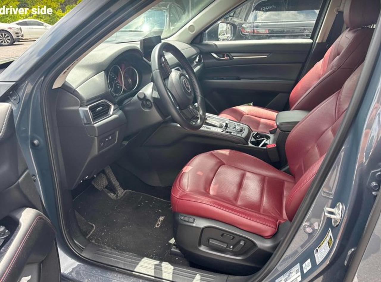 2021 Mazda CX-5 Kuro AWD | Leather | Sunroof | Heated Wheel + Seats | Radar Cruise | CarPlay + Android | and More ! Photo