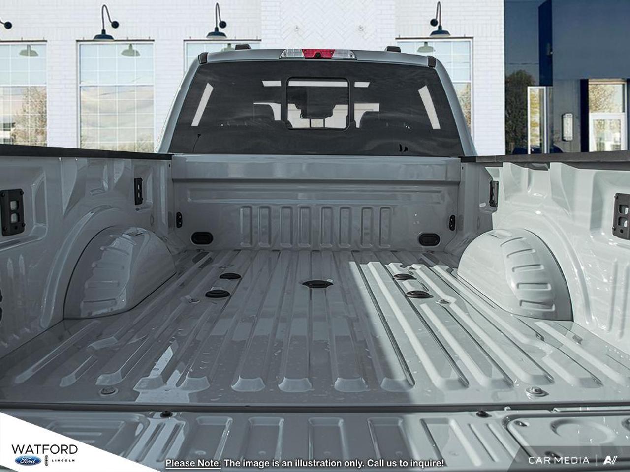 2026 Ford F-350 Super Duty SRW Platinum Photo