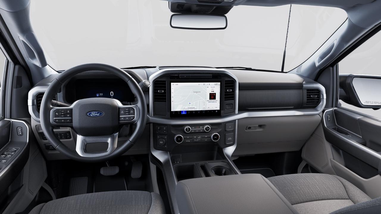 2025 Ford F-150 XLT Photo