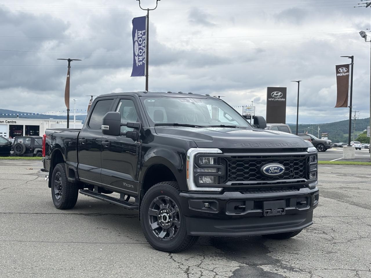 2026 Ford F-250 Super Duty SRW XL 4WD Crew Cab 6.75' Box Photo0