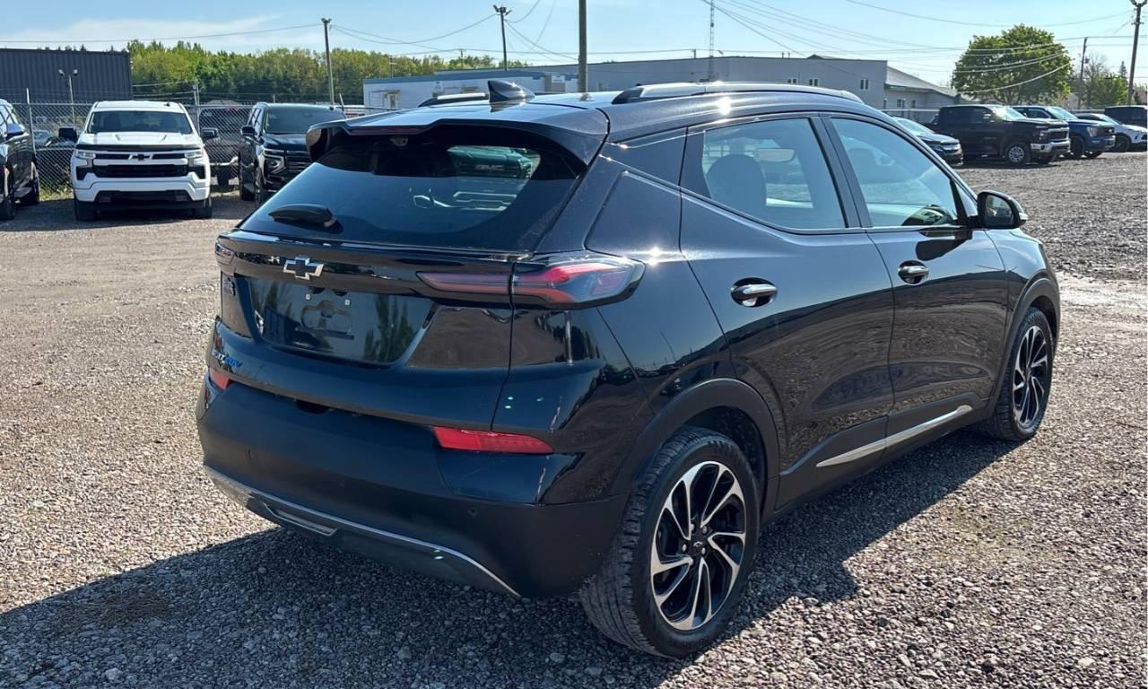 2022 Chevrolet Bolt EUV Premier EV | NEW ARRIVAL | PLEASE CALL A HEAD | ONE OWNER | ACCIDENT FREE Photo
