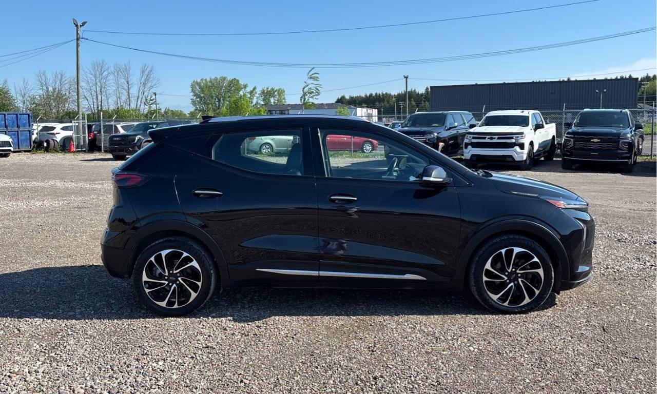 2022 Chevrolet Bolt EUV Premier EV | NEW ARRIVAL | PLEASE CALL A HEAD | ONE OWNER | ACCIDENT FREE Photo