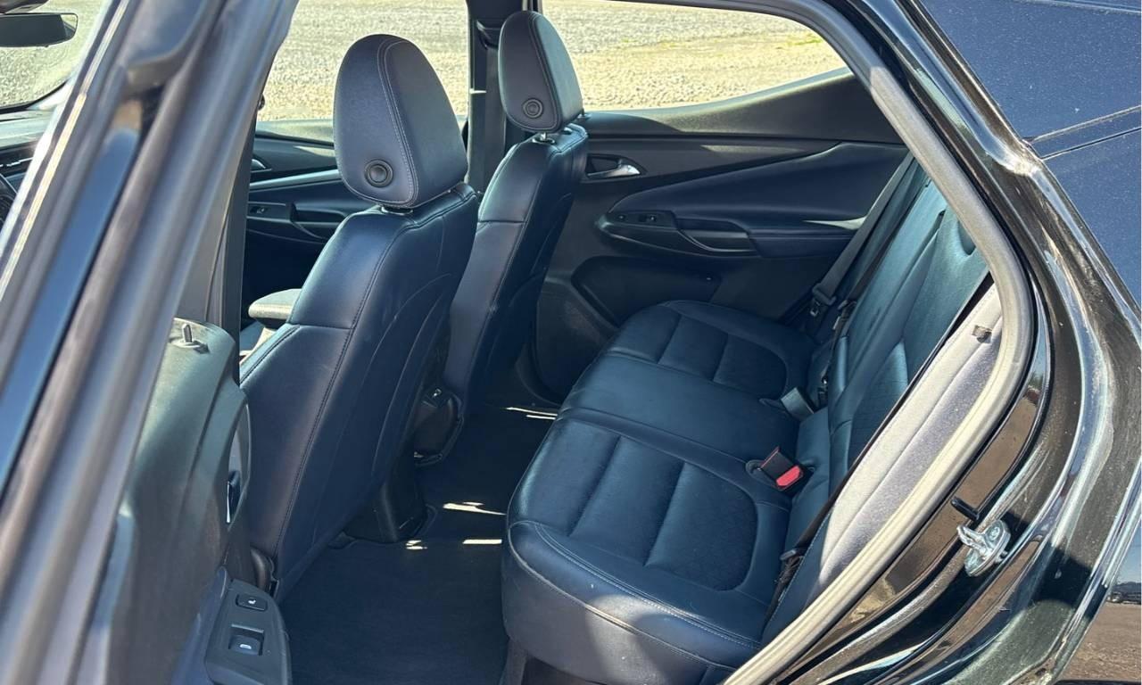 2022 Chevrolet Bolt EUV Premier EV | NEW ARRIVAL | PLEASE CALL A HEAD | ONE OWNER | ACCIDENT FREE Photo