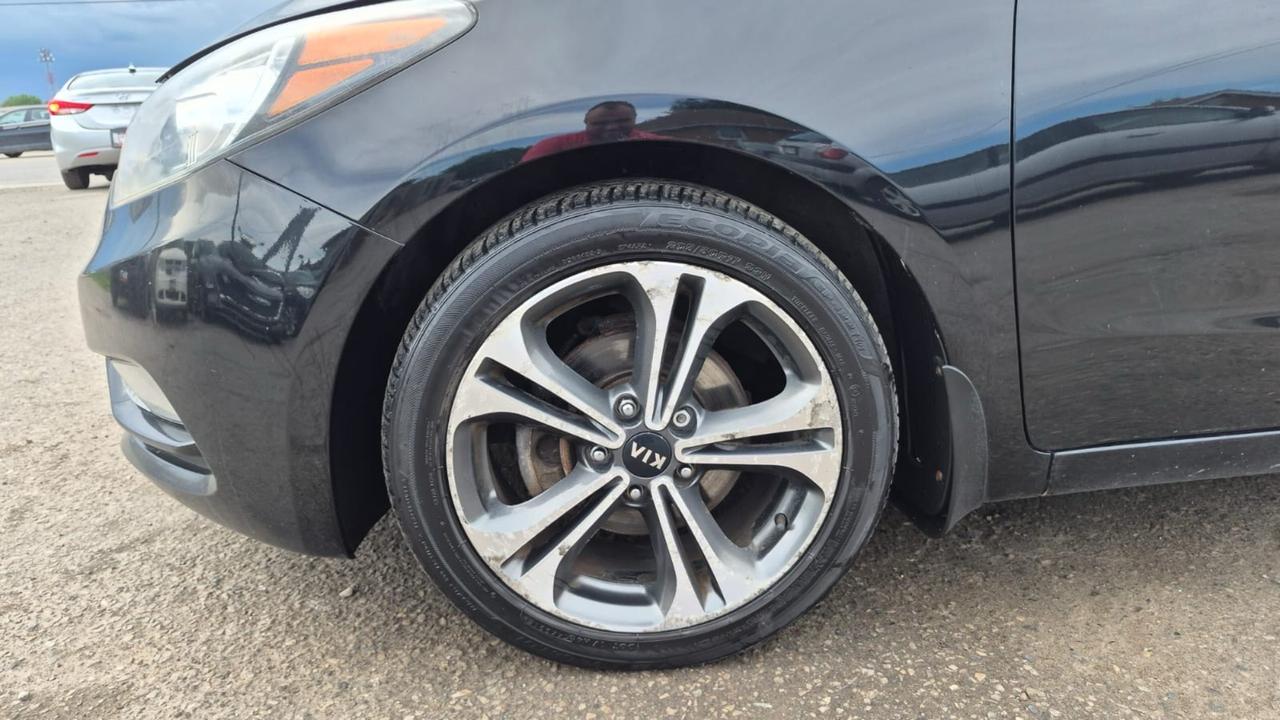 2014 Kia Forte EX, SEDAN, AUTO, ALLOYS, GREAT ON FUEL, CERTIFIED Photo