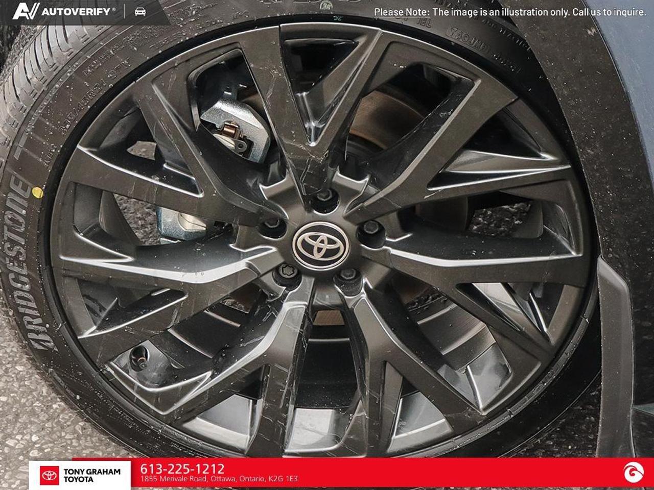 2026 Toyota Crown Signia Limited Photo