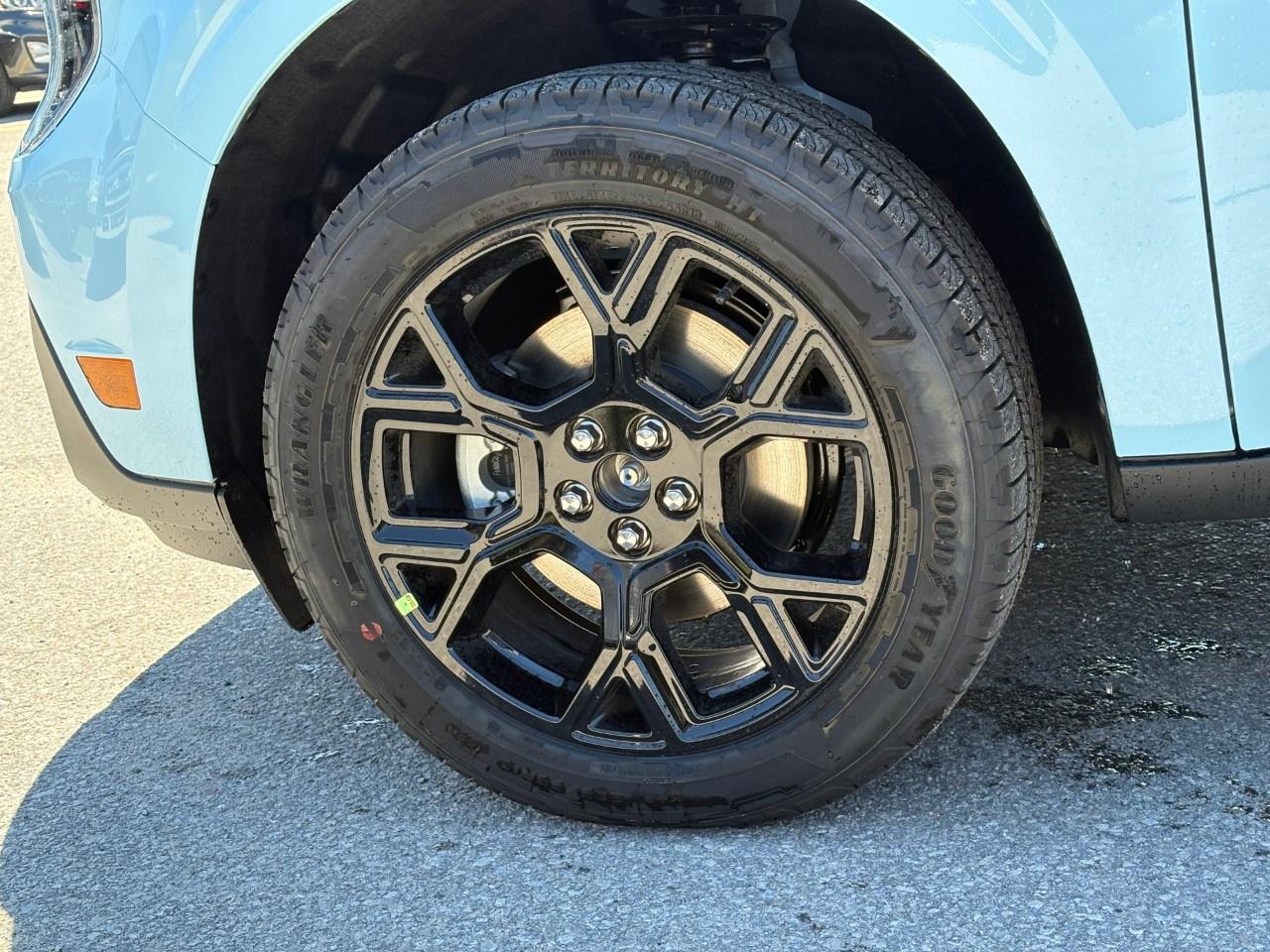 2026 Ford Maverick XLT AWD SuperCrew Photo
