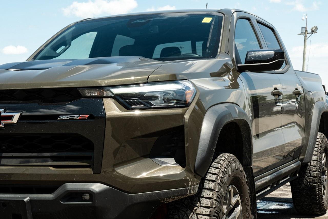 2024 Chevrolet Colorado Crew Cab Short Box 4-Wheel Drive ZR2 Photo