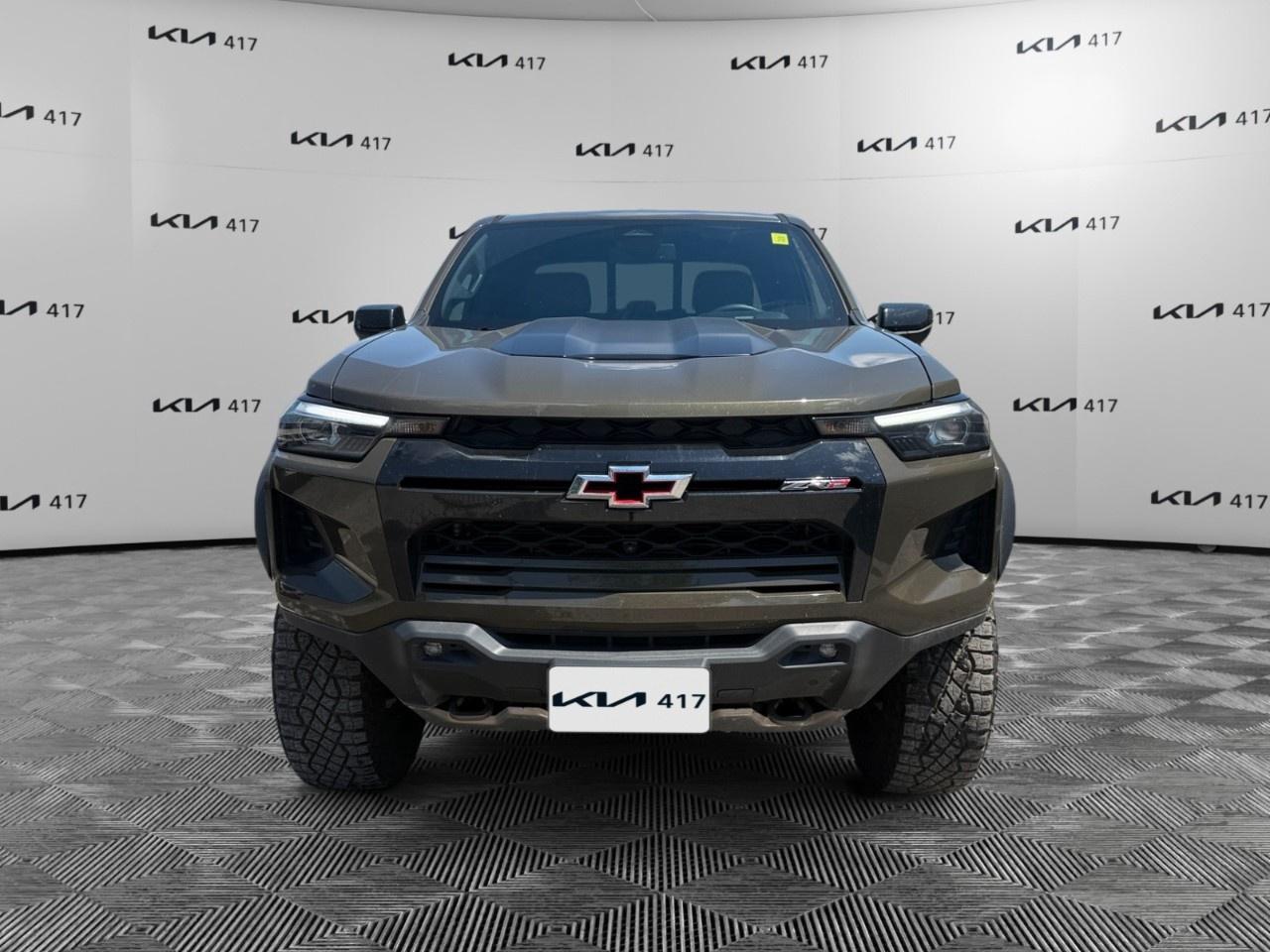 2024 Chevrolet Colorado Crew Cab Short Box 4-Wheel Drive ZR2 Photo