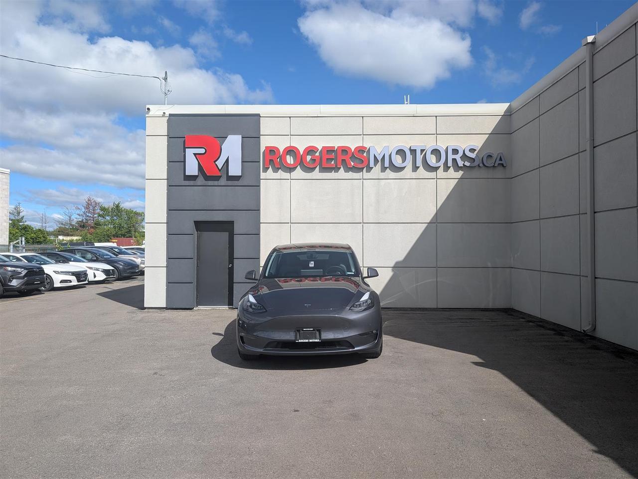 2022 Tesla Model Y PERFORMANCE AWD - DUAL MOTOR Photo