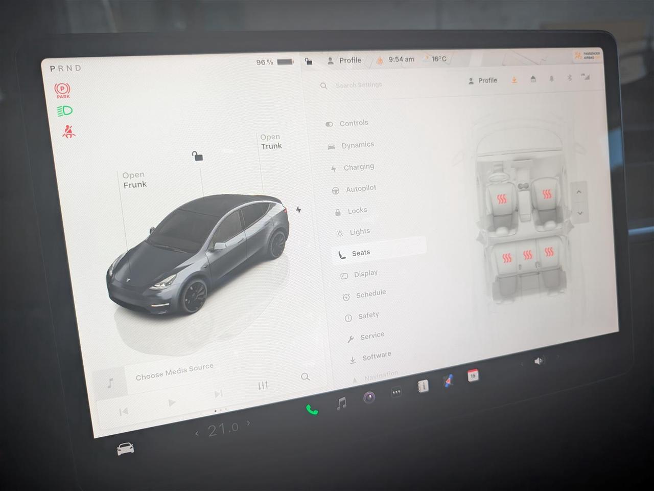 2022 Tesla Model Y PERFORMANCE AWD - DUAL MOTOR Photo