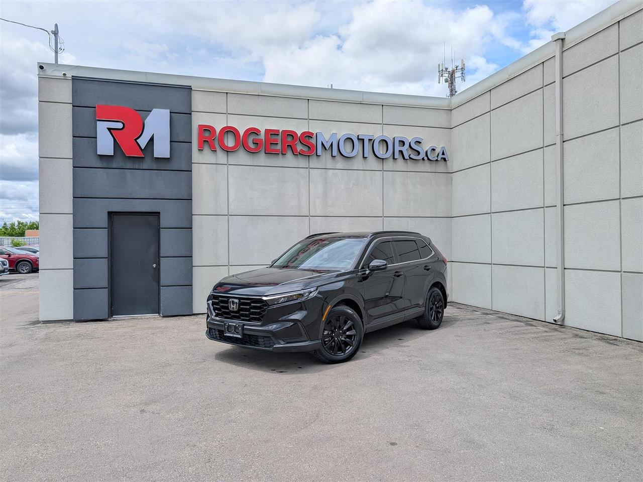 2024 Honda CR-V SPORT AWD - SUNROOF - HTD SEATS - TECH FEATS Photo0
