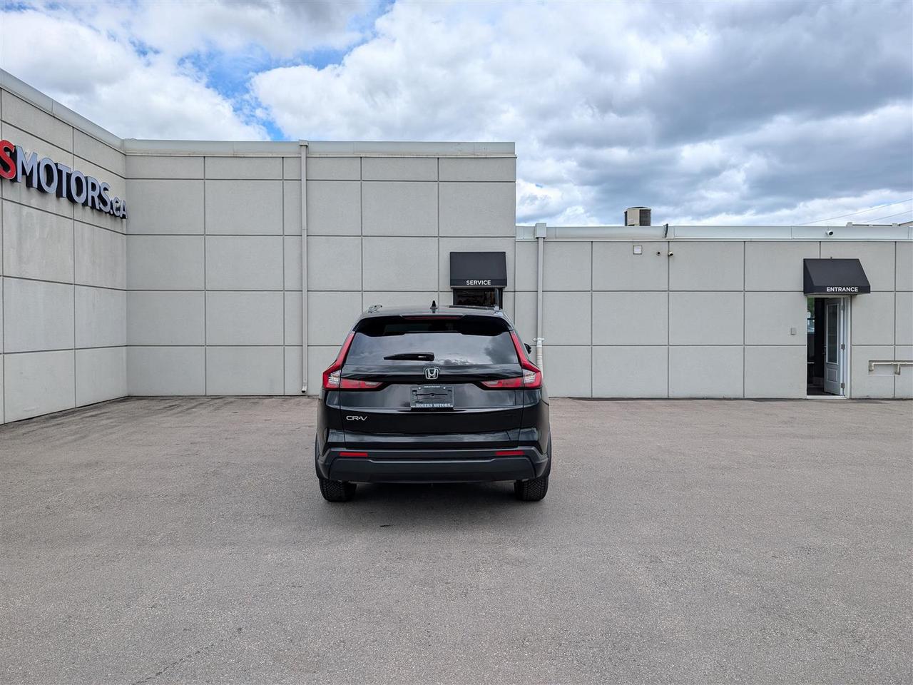 2024 Honda CR-V SPORT AWD - SUNROOF - HTD SEATS - TECH FEATS Photo3