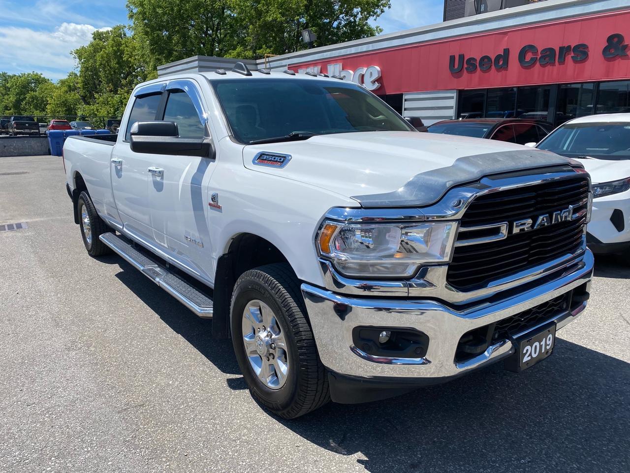 Bighorn model equipped with UConnect 8.4" touchscreen with NAV, Apple CarPlay, Android Auto, hands free BlueTooth, back up camera, tilt steering wheel with audio and cruise controls, 8-way power driver's seat, power adjustable pedals, heated front seats, trailer towing pkg with factory installed trailer brake control, spray in bed-liner and much more. Please contact us for more information and to schedule your test drive today. PLEASE REACH OUT AND TELL US HOW WE CAN HELP YOU GET YOUR NEXT VEHICLE.<br />SAFETY CHECK FOR ONTARIO OR QUEBEC INCLUDED ON ALL CARS EXCEPT THOSE LISTED AS-IS.<br />FINANCING AVAILABLE FOR ALL CREDIT SITUATIONS.<br />All prices are plus HST and licence fees.<br />We do not charge an administration fee or add extra charges.