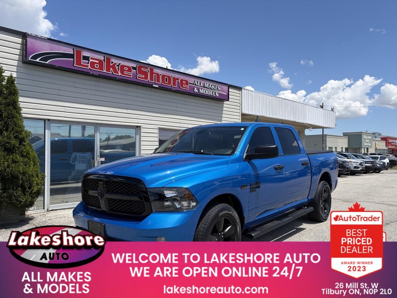 Used 2023 RAM 1500 Classic Tradesman Express 4x4 Crew Cab 5'7  Box for sale in Tilbury, ON