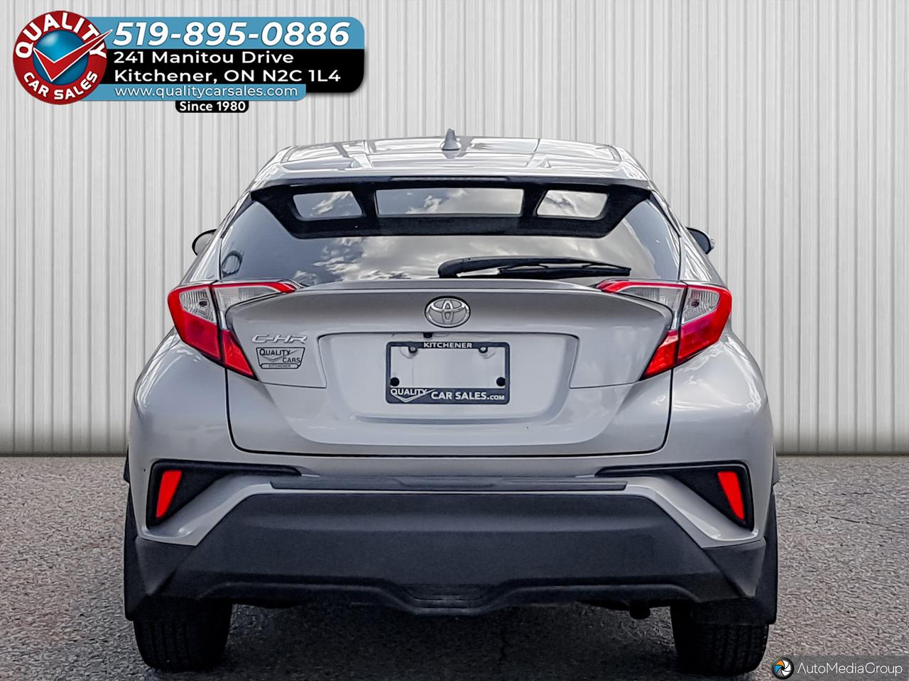 2019 Toyota C-HR LE Photo