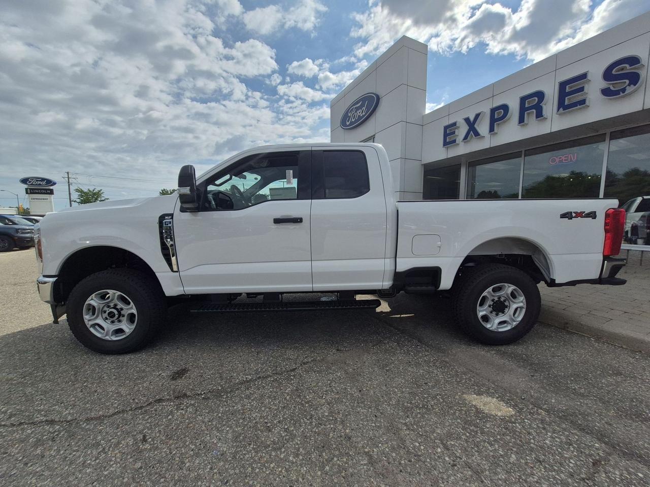 2026 Ford F-350 XLT, SNOWPLOW PREP PKG, CAMPER PKG, Photo