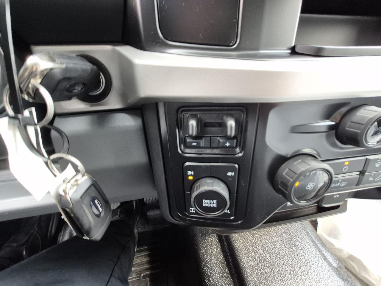 2026 Ford F-350 XLT, SNOWPLOW PREP PKG, CAMPER PKG, Photo