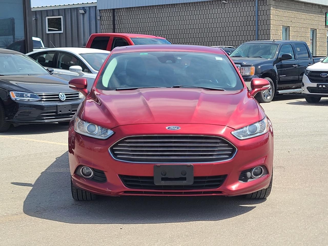 2015 Ford Fusion SE Photo