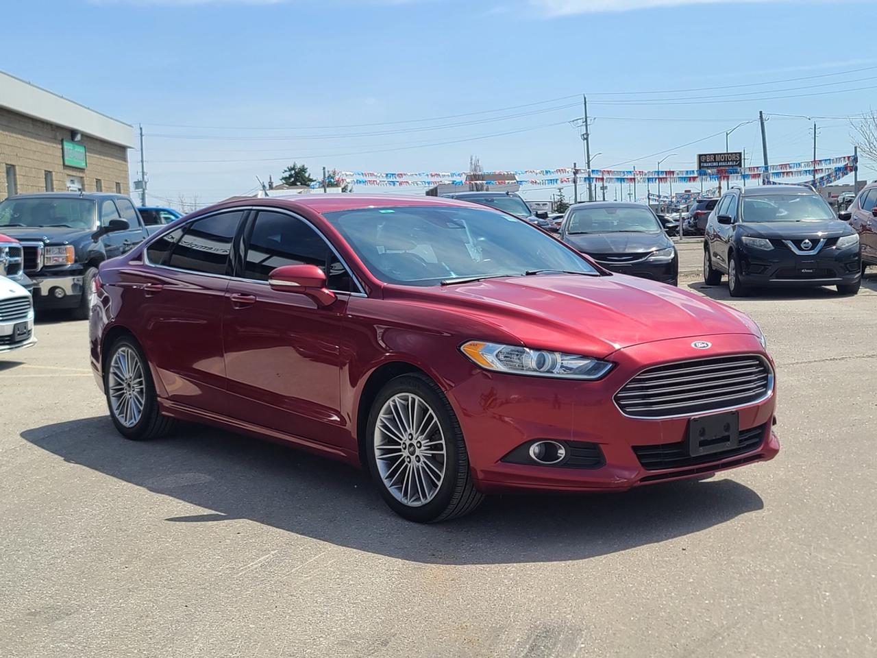 2015 Ford Fusion SE Photo