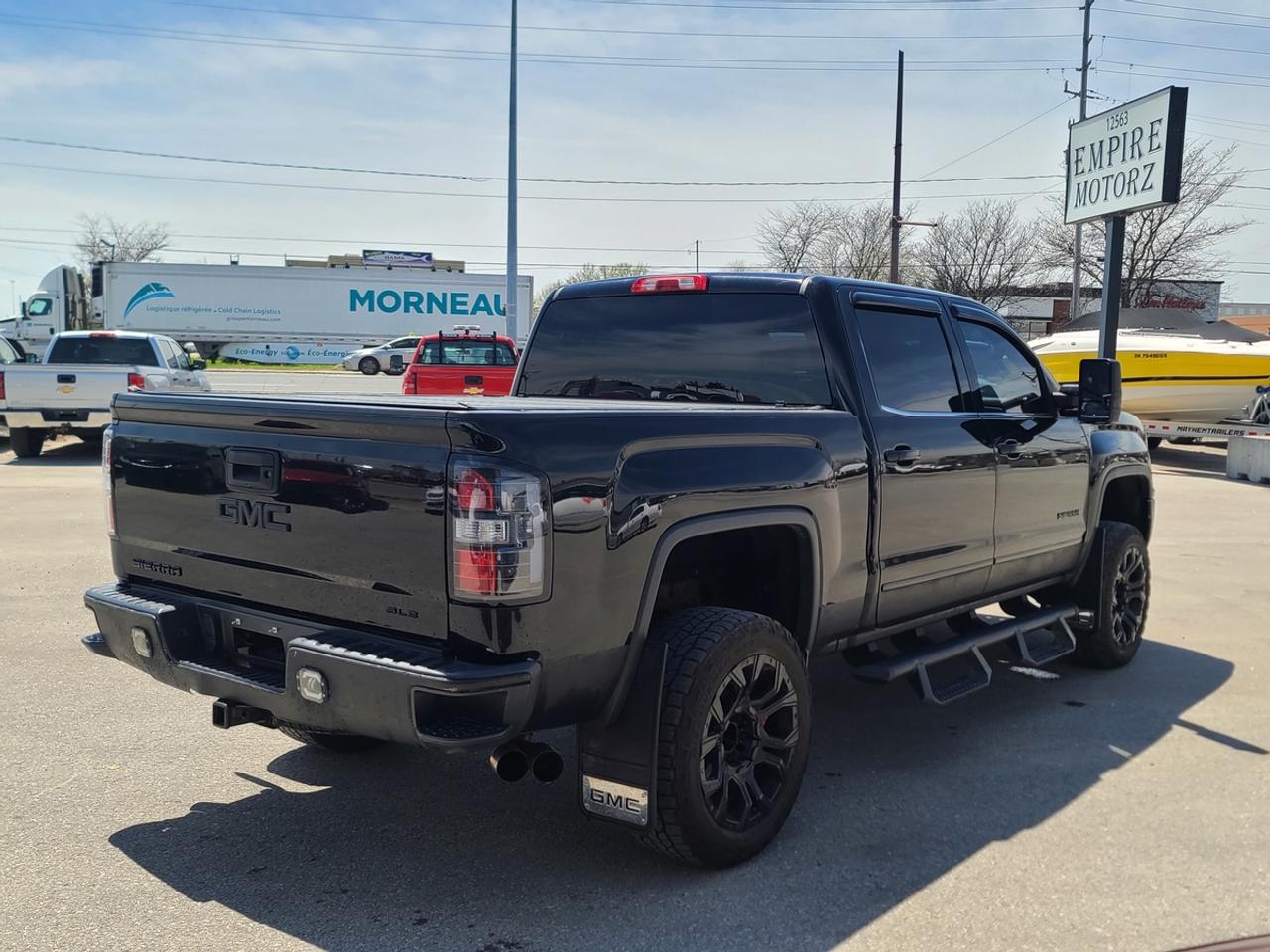 2018 GMC Sierra 1500 SLE Photo