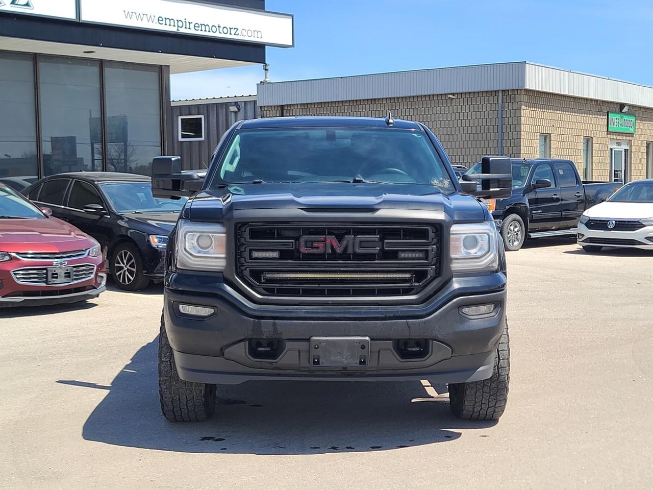 2018 GMC Sierra 1500 SLE Photo