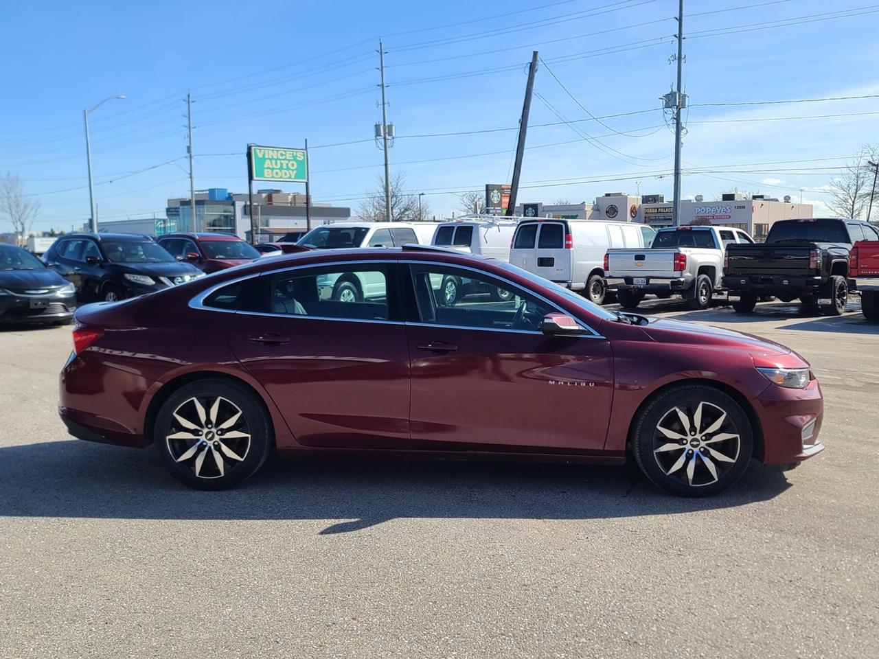 2016 Chevrolet Malibu LT Photo