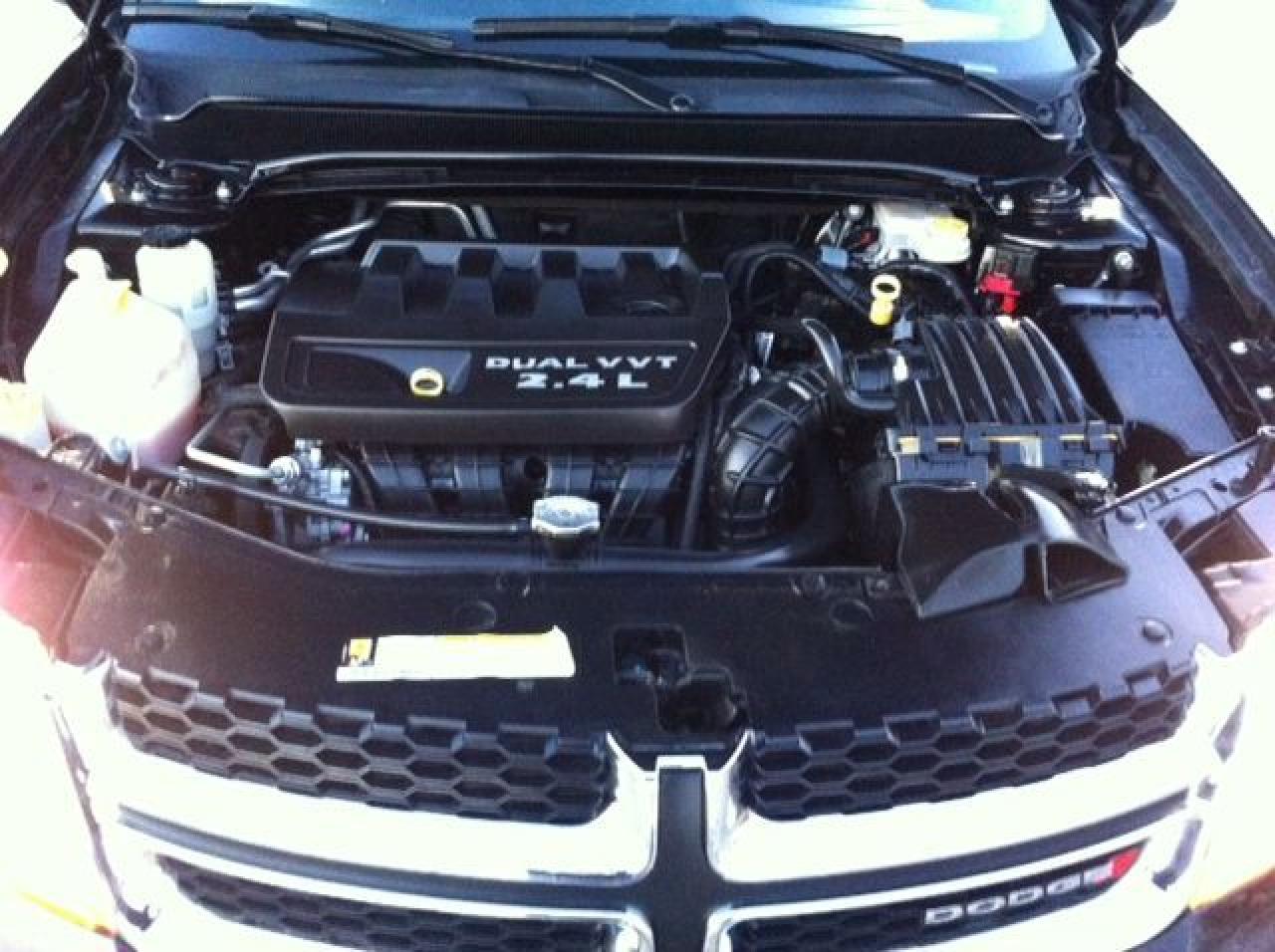 2012 Dodge Avenger SXT - Photo #18