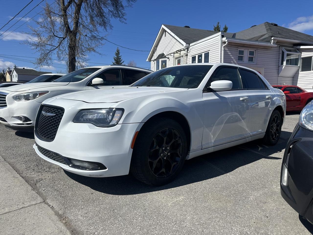 2019 Chrysler 300 S Photo