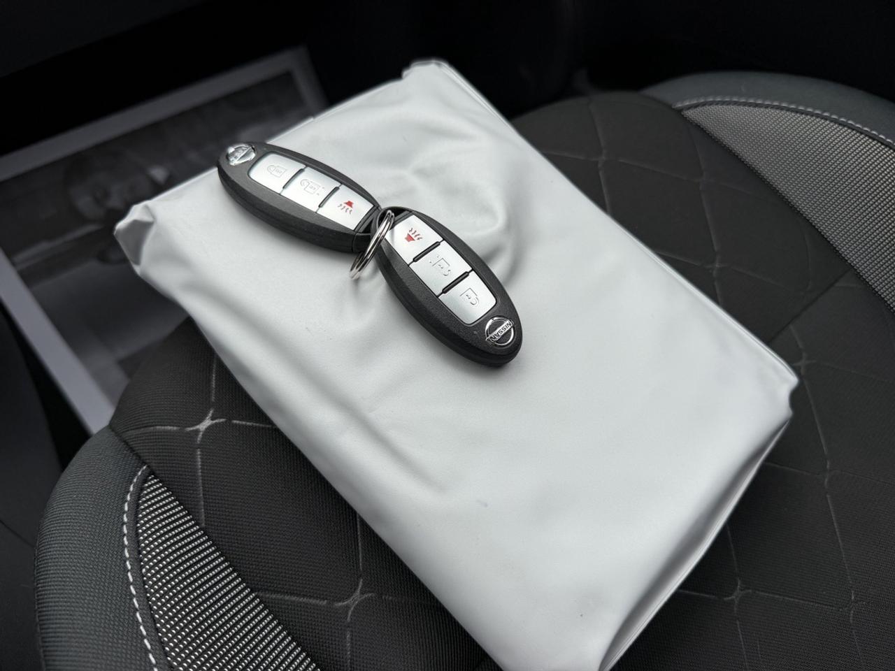 2019 Nissan Kicks SV Photo