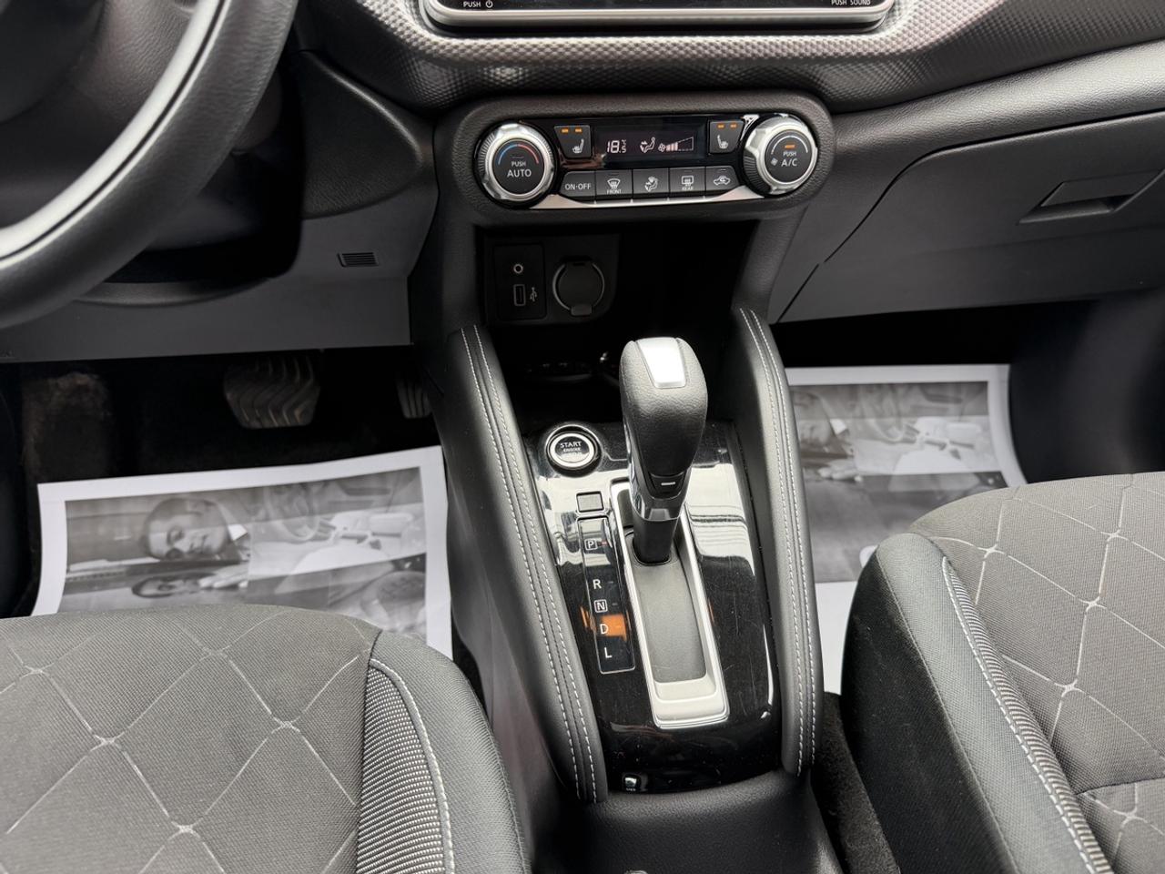 2019 Nissan Kicks SV Photo