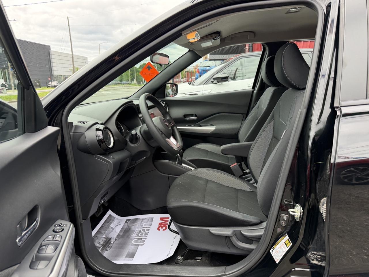 2019 Nissan Kicks SV Photo