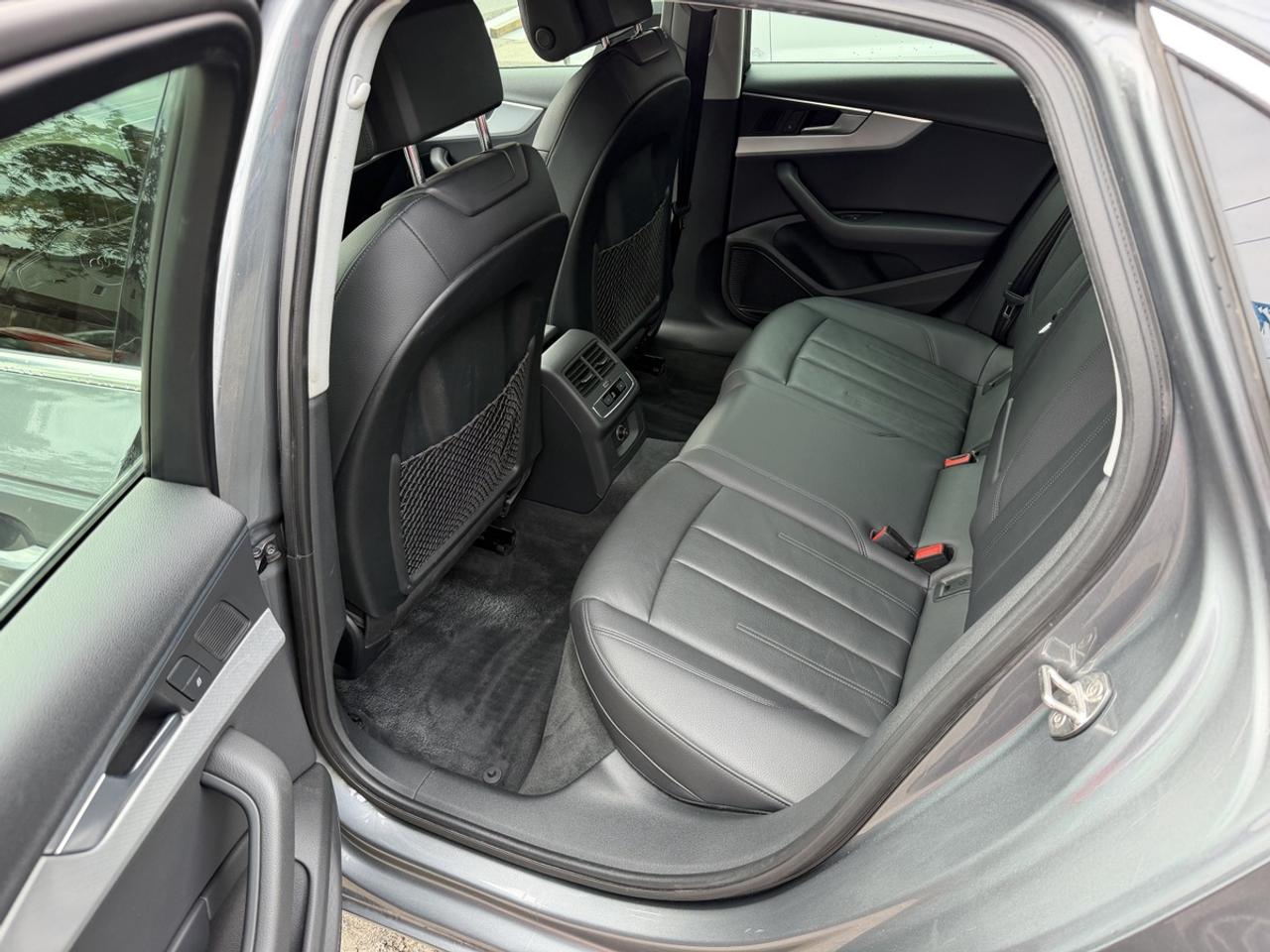 2017 Audi A4 Technik Photo