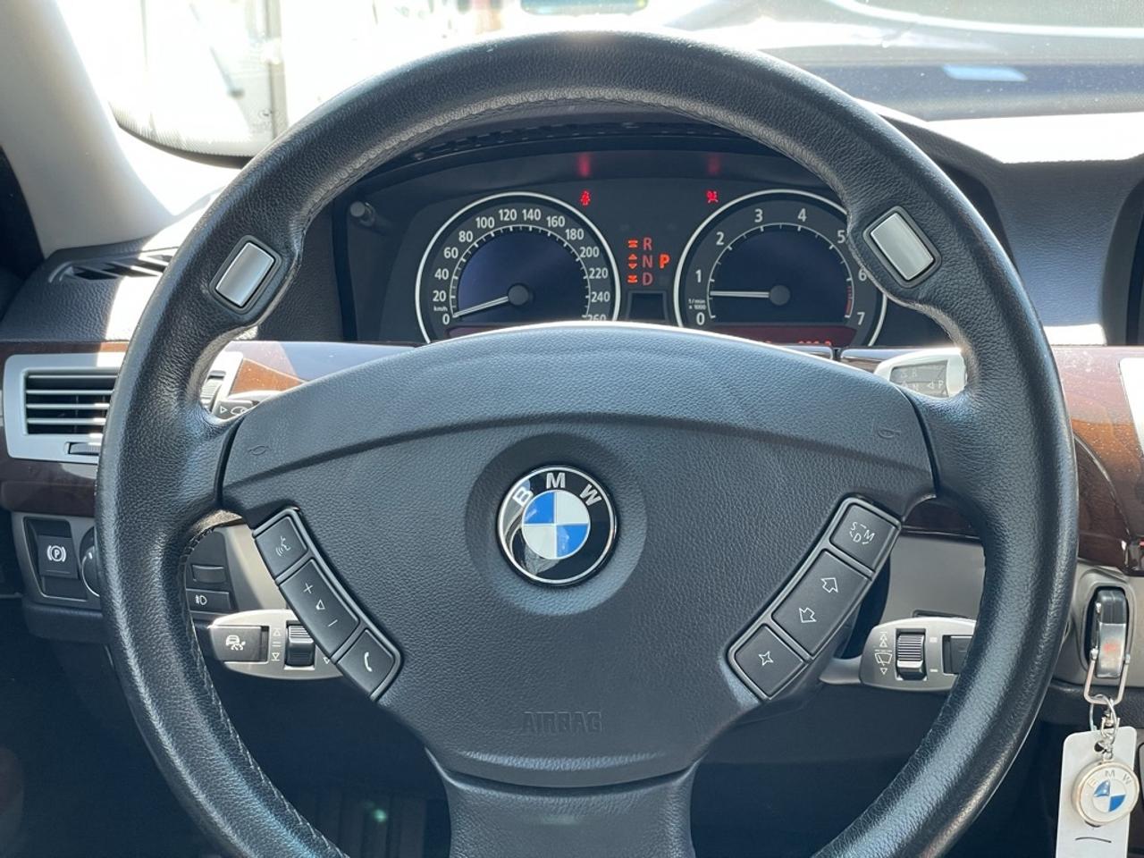 2006 BMW 7 Series 4dr Sdn 750Li   Clean CARFAX! Photo