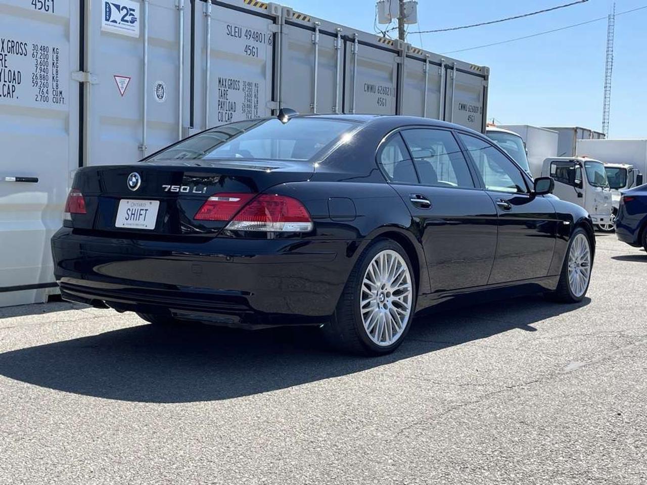 2006 BMW 7 Series 4dr Sdn 750Li   Clean CARFAX! Photo