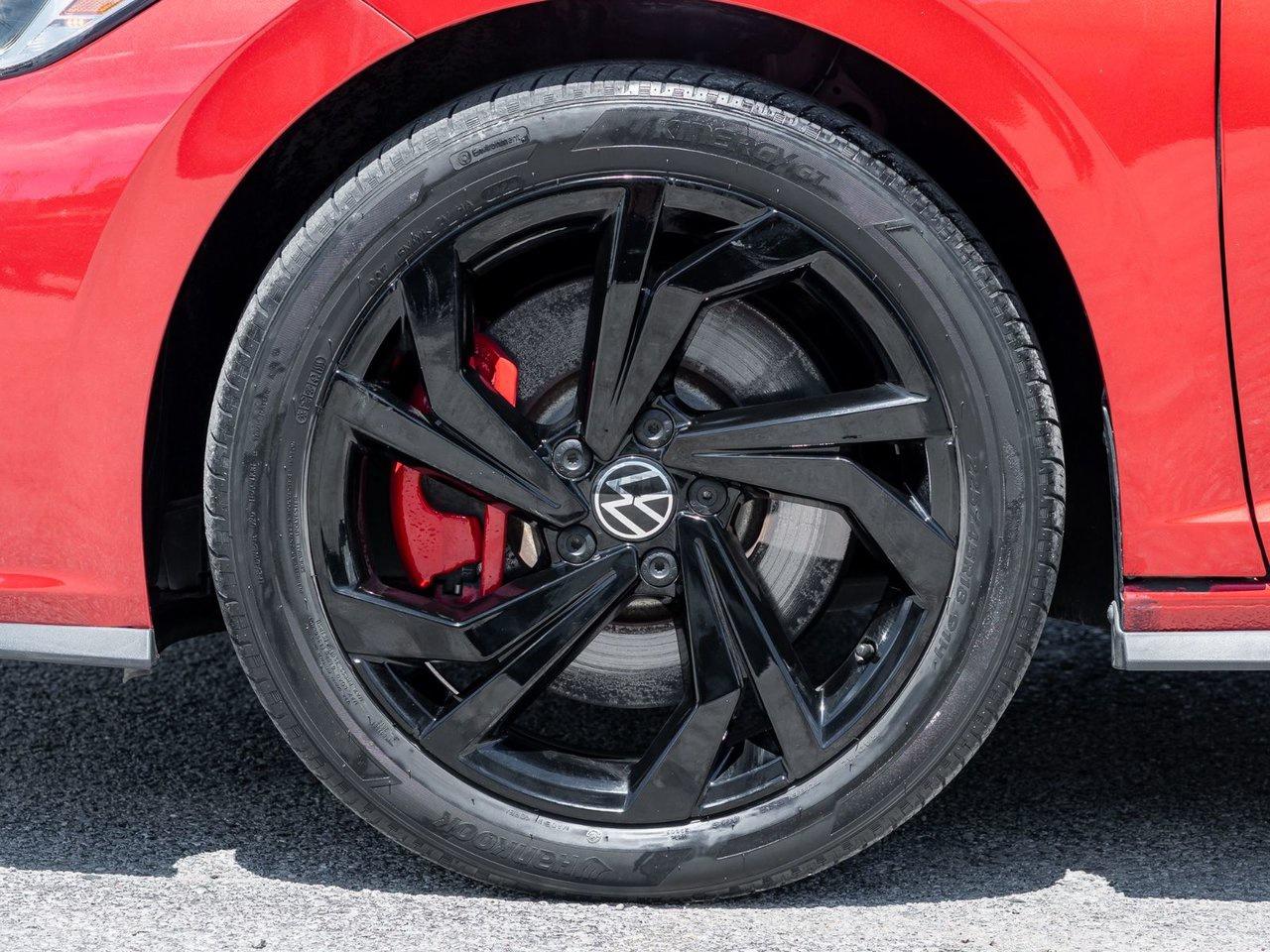 2024 Volkswagen Jetta GLI 2.0T 7Sp at DSG w/Tip Photo3