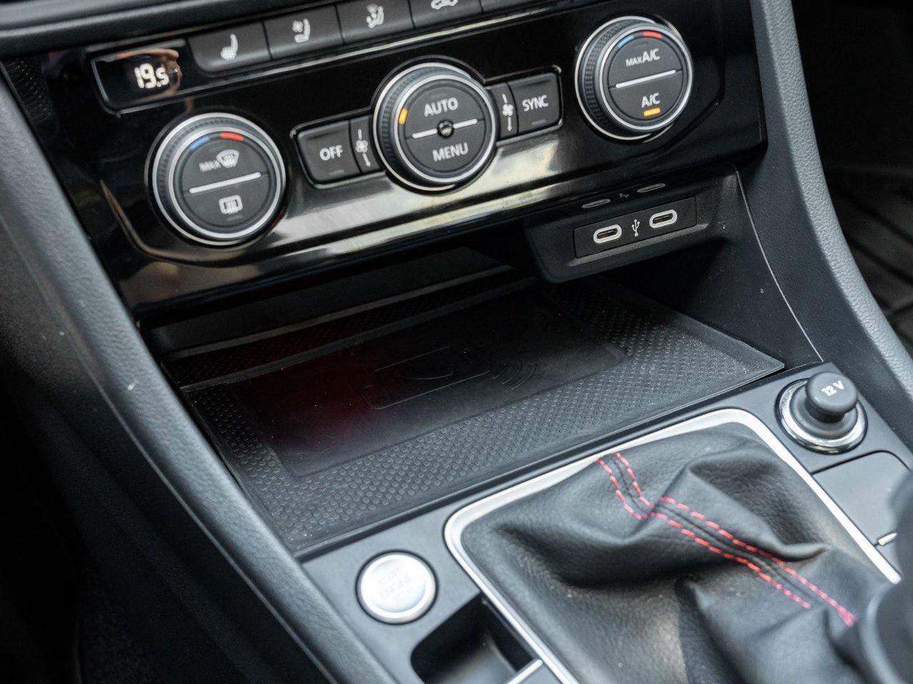 2024 Volkswagen Jetta GLI 2.0T 7Sp at DSG w/Tip Photo