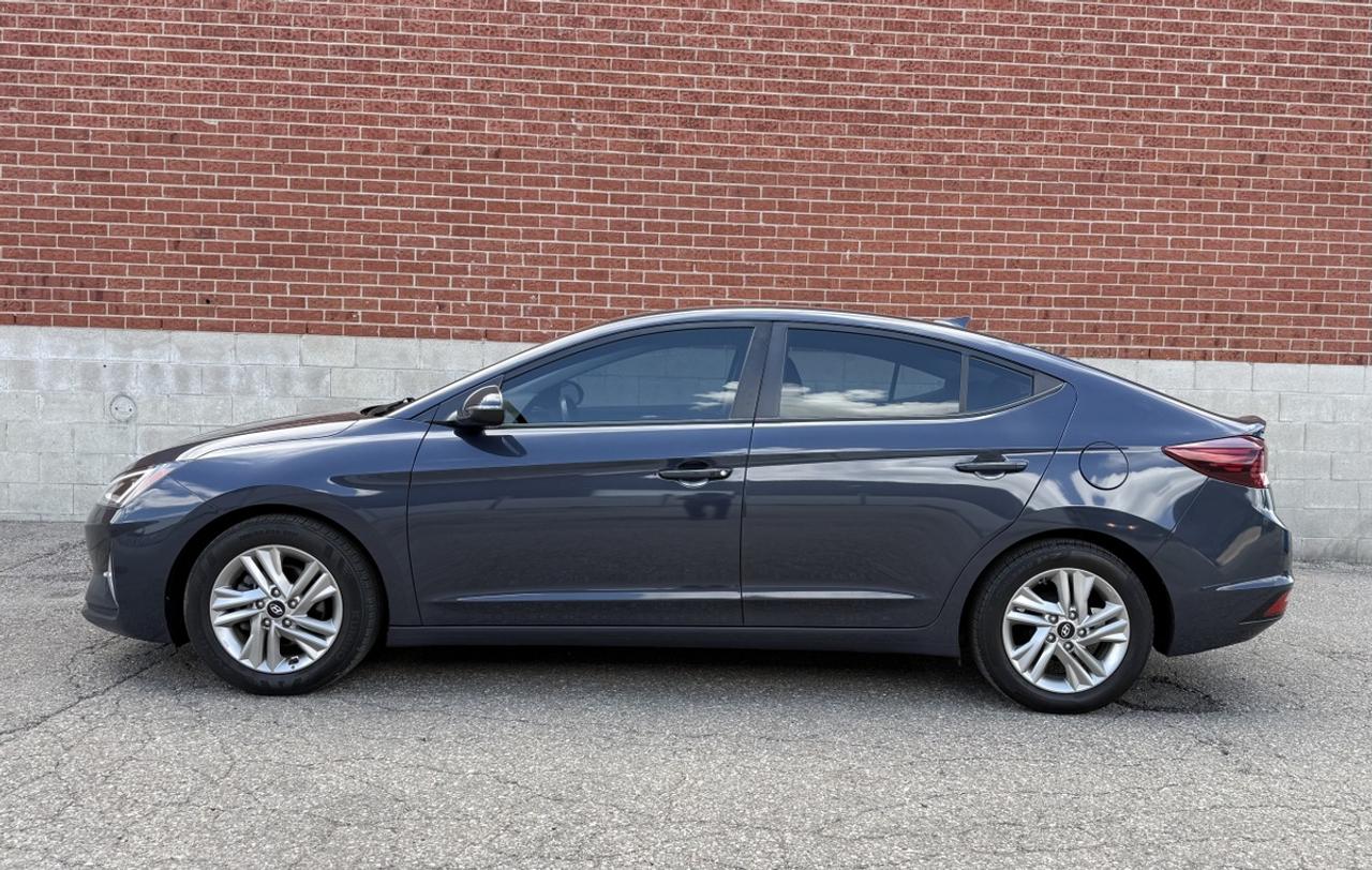 2020 Hyundai Elantra Preferred w/Sun & Safety|One Owner|Sunroof|Clean C Photo