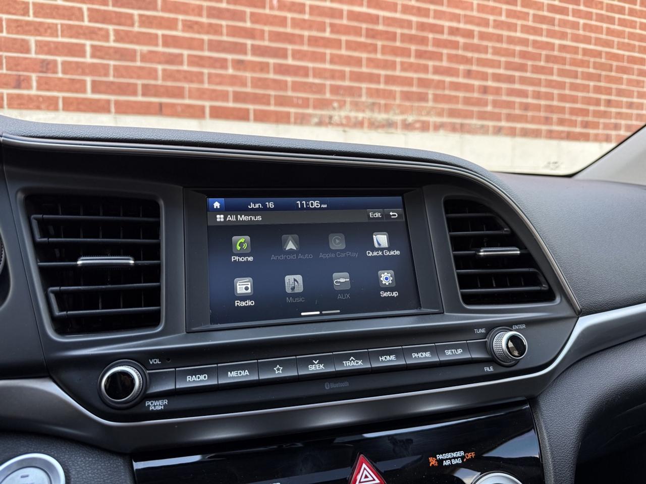 2020 Hyundai Elantra Preferred w/Sun & Safety|One Owner|Sunroof|Clean C Photo