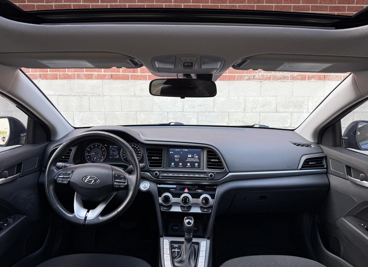 2020 Hyundai Elantra Preferred w/Sun & Safety|One Owner|Sunroof|Clean C Photo