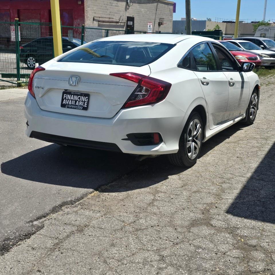 2017 Honda Civic Sedan LX CVT Sedan Photo