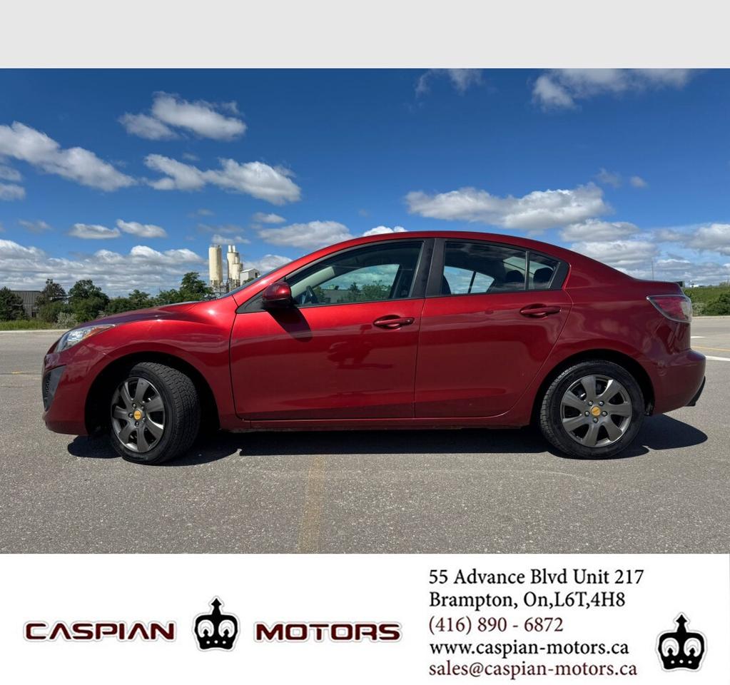 2011 Mazda MAZDA3 GX Photo