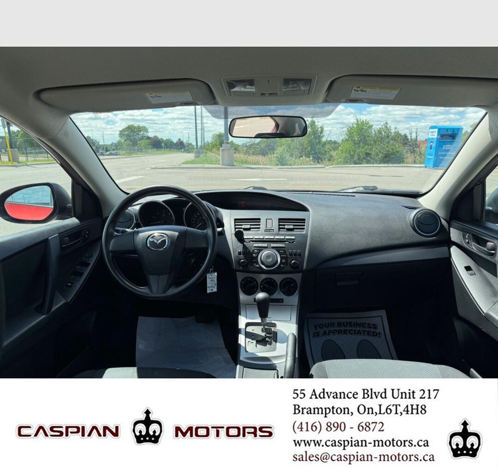 2011 Mazda MAZDA3 GX Photo