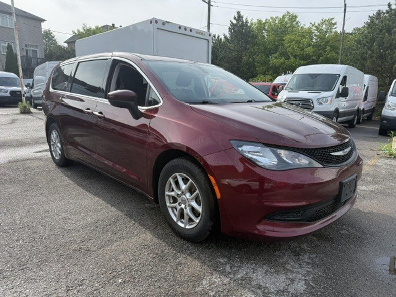 2022 Chrysler Grand Caravan up to 8 yrs. 160,000 Kms Powertrain warranty! Free Photo