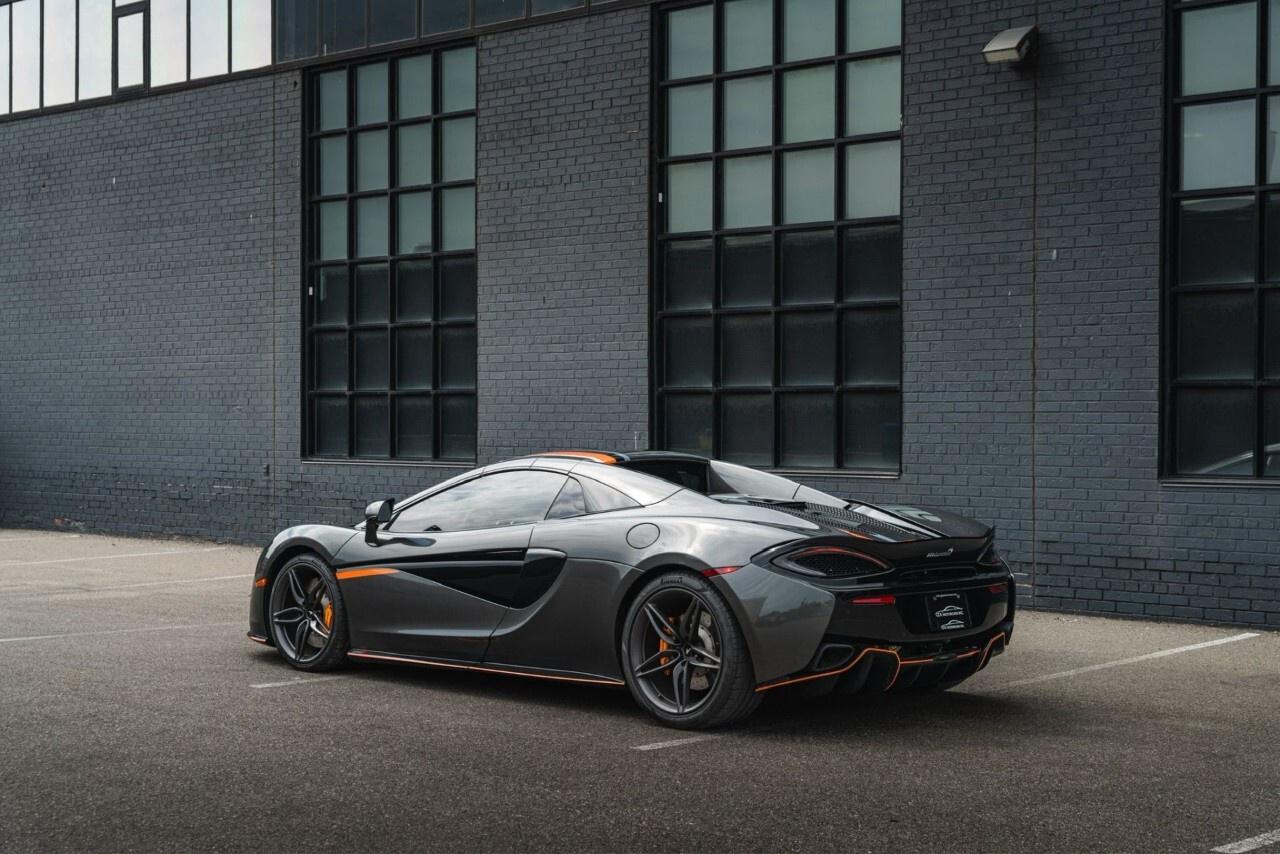 2020 McLaren 570S SPIDER Photo3